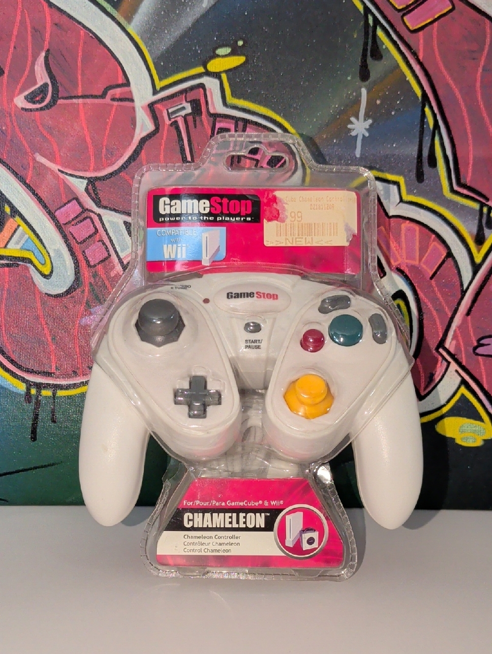 GameStop Chameleon Controller - Gamecube (NWT)